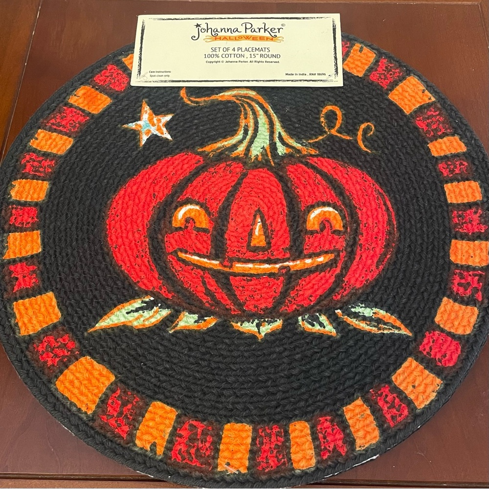 NWT JOHANNA PARKER SET OF 4 PUMPKIN HALLOWEEN PLACEMATS Kitchen Holiday Spooky